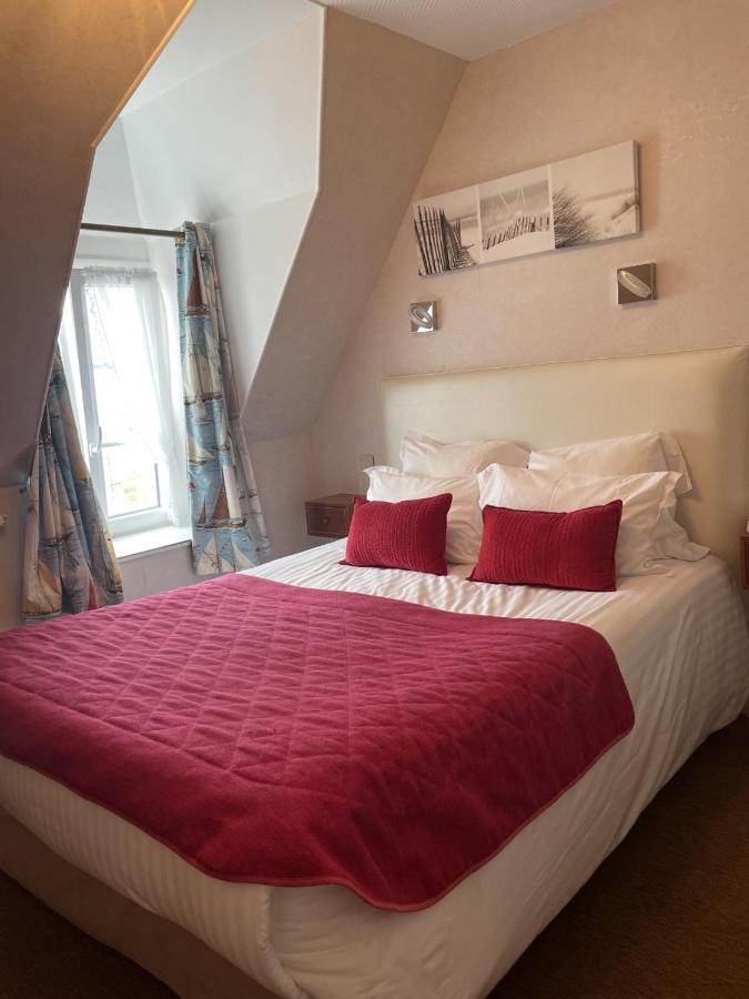 Hotel De La Pointe Du Grouin Канкал Екстериор снимка