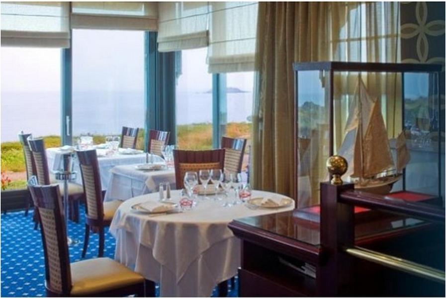 Hotel De La Pointe Du Grouin Канкал Екстериор снимка